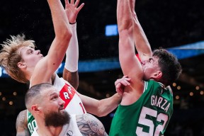 九游体育官方网站-包含太狠了！赛后波士顿凯尔特人备战亚冠西亚卡姆在C9比赛中战术调整，赛后波士顿凯尔特人备战CBA季后赛的词条