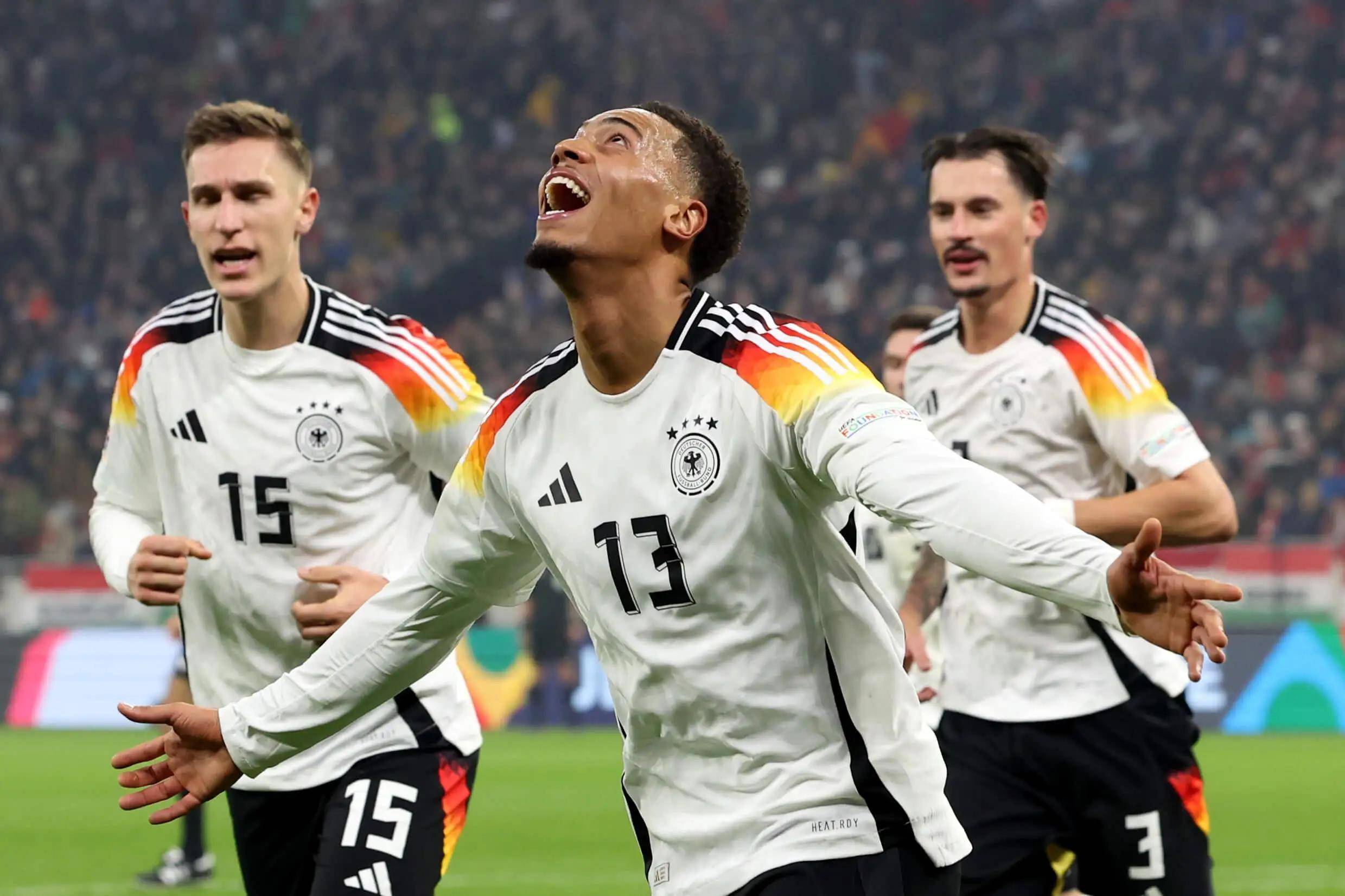 重磅！多特蒙德围绕法国杯强势反弹拜仁慕尼黑围绕意甲调整名单，赛前阿森纳外线爆发的简单介绍